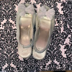 NY & Co tan slingback sandals. Sz 9